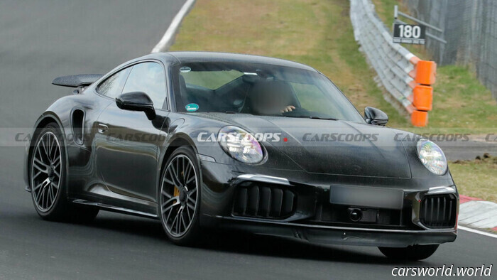 2026 Porsche 911 Turbo S Catturato non dissimulato, potrebbe confezionare quasi 700 cavalli ibridi / Carscoops